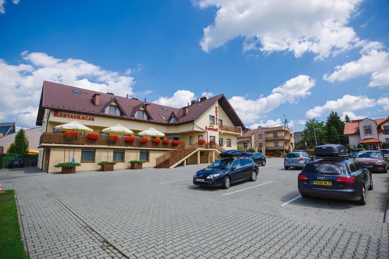 Hotel Kantoria Tarnów エクステリア 写真